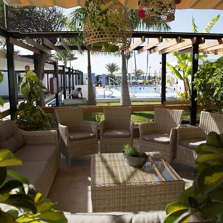 Vintersol Hotell
